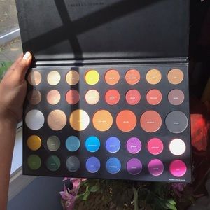 James Charles x Morphe Palette